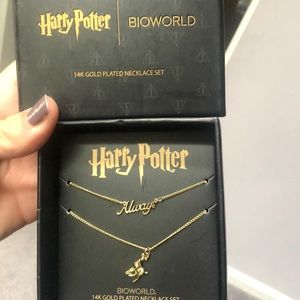 Harry Potter bioworld gold plated necklace
